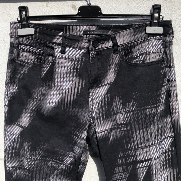 Elie Tahari Printed Ramona Jeans - Picture 5 of 12